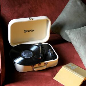 თეთრი ჩემოდნის ფირსაკრავი Boortee - 05